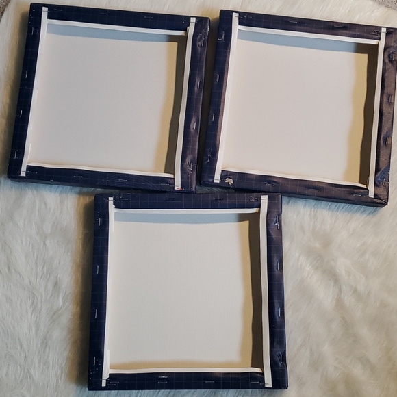 Like New! Canvas Dino Wall Art. - Picture 11 of 14